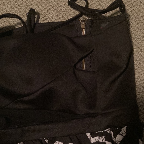 Fire Los Angeles black and white romper - Picture 3 of 5